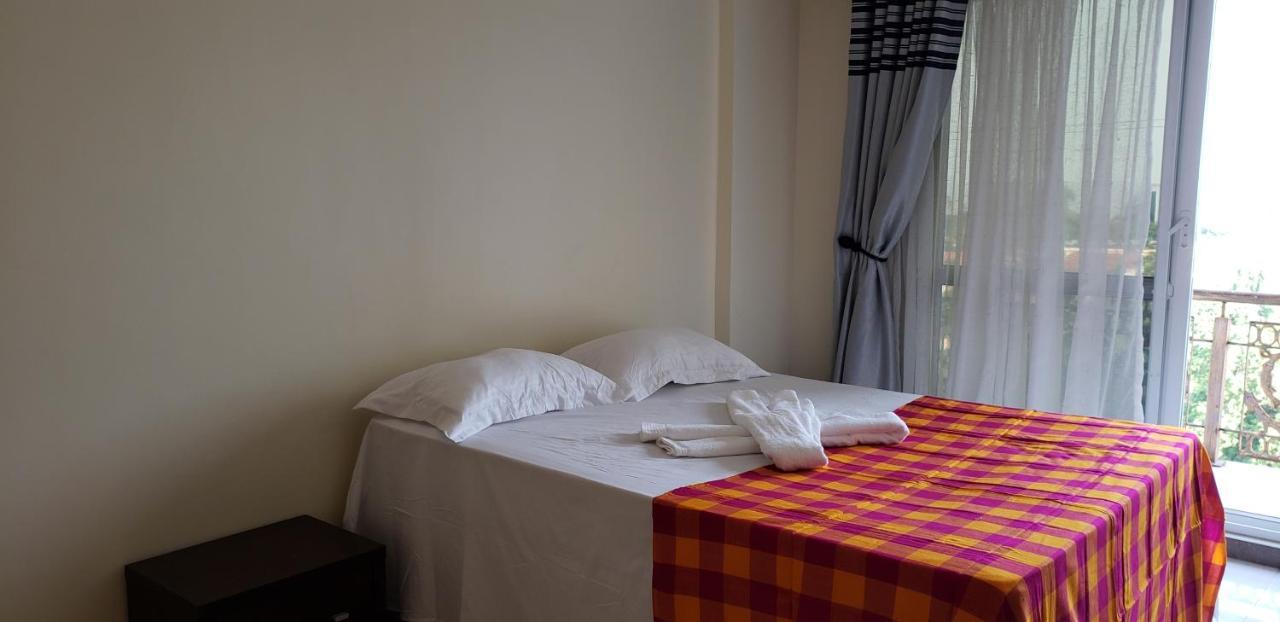 Pearl At Oyster Bay Bed & Breakfast ดาร์เอสซาลาม ภายนอก รูปภาพ