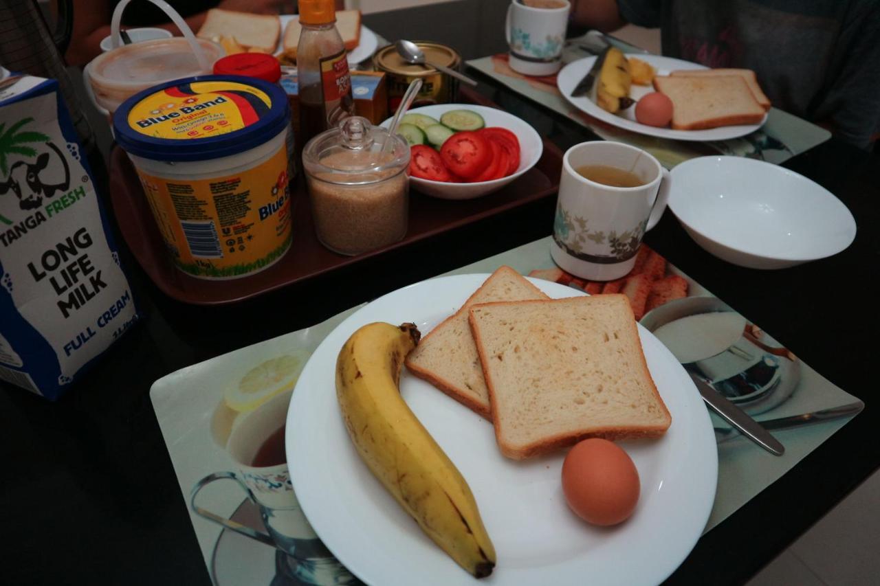 Pearl At Oyster Bay Bed & Breakfast ดาร์เอสซาลาม ภายนอก รูปภาพ
